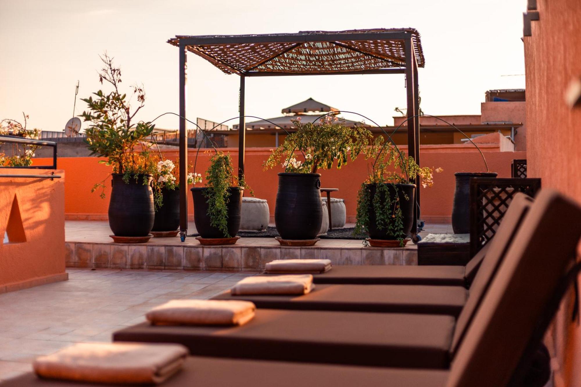 Riad L'Ecole Marrakesch Exterior foto