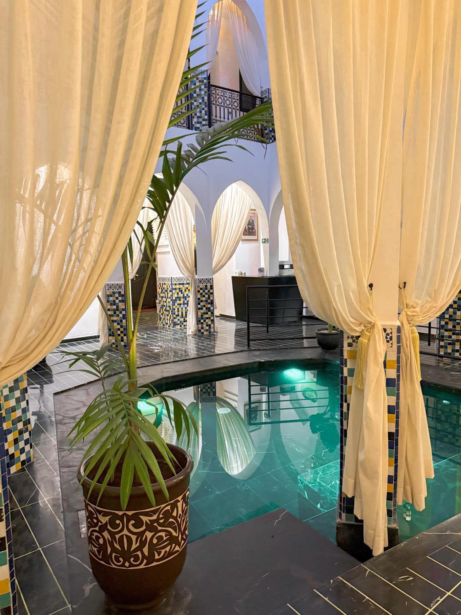 Riad L'Ecole Marrakesch Exterior foto